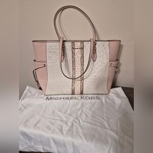 "Limited Edition" Large Michael Kors Pink and White Gilly Tote Bag